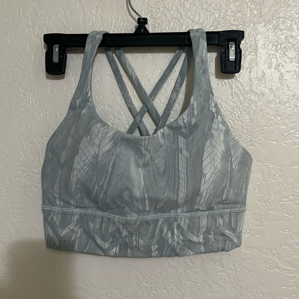 Lululemon sports bra